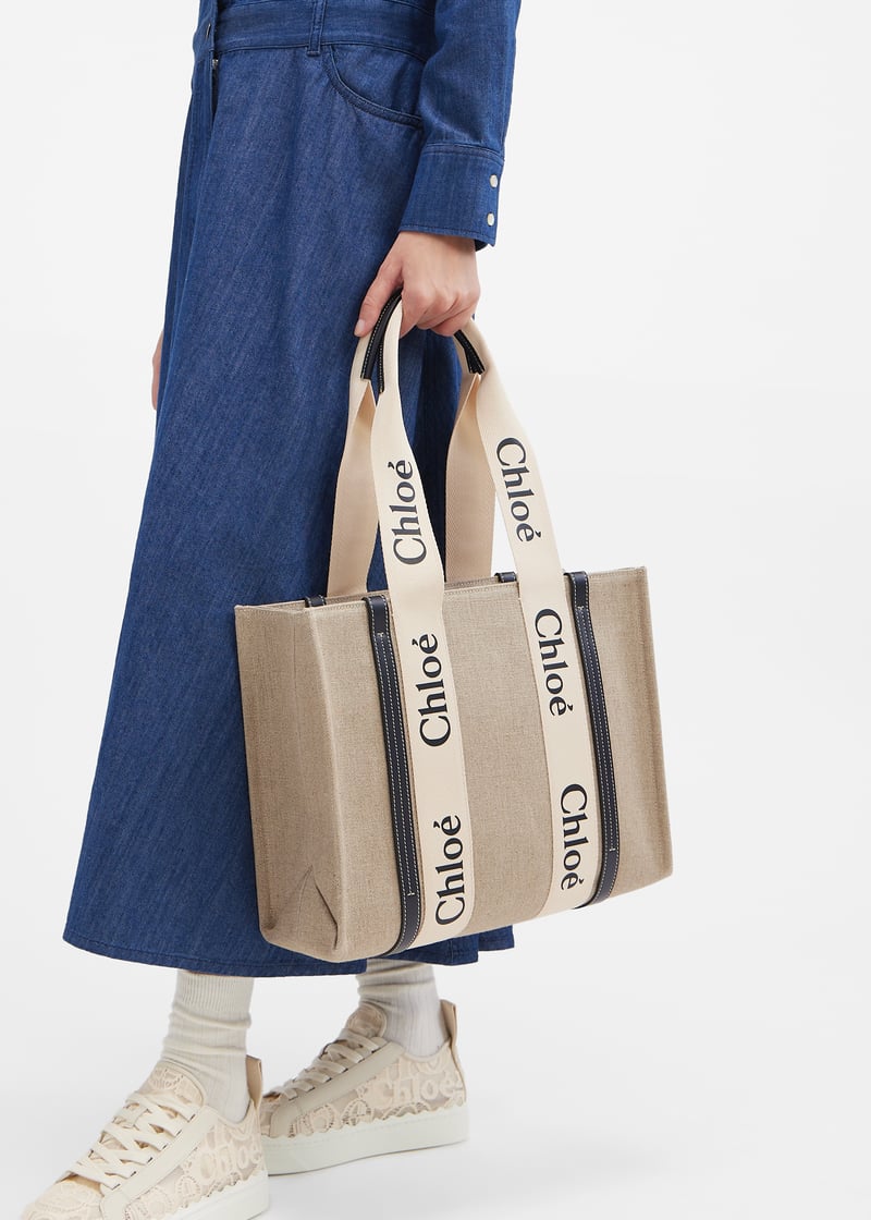 Chloé Woody medium tote bag for Women - Beige in Qatar
