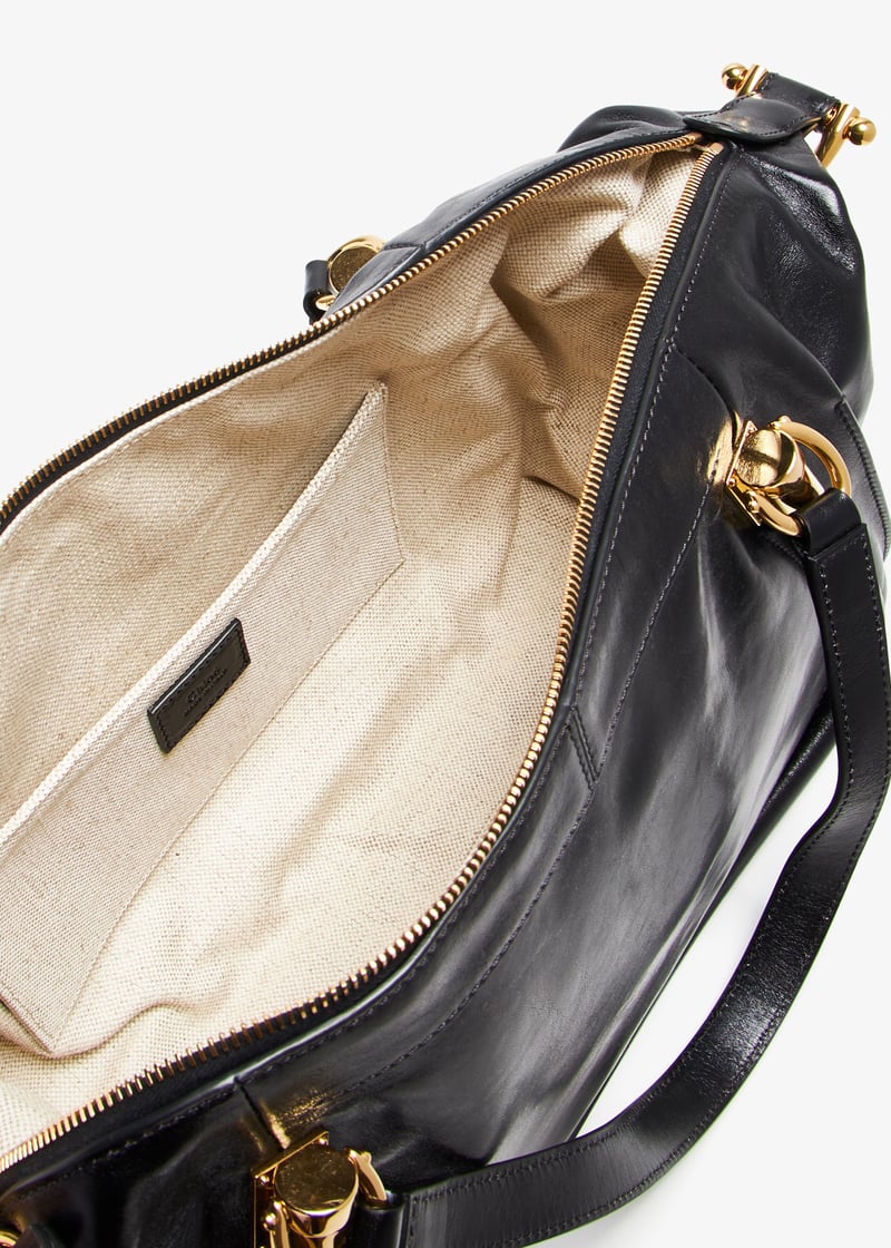 ハンドバッグ CHLOE Woman Handbag Black CHC24AS750N82 001 Chloé Outlet: Shoulder bag woman - Black | Chloé handbag