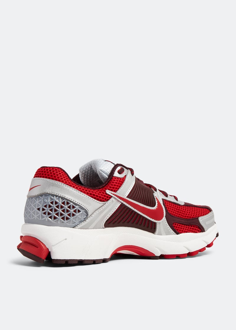 Nike Zoom Vomero 5 'Mystic Red' sneakers for Women - Red in