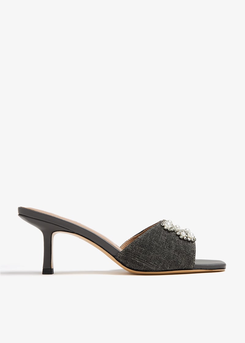 grazina-grey_1.jpg?ts=20240911030518