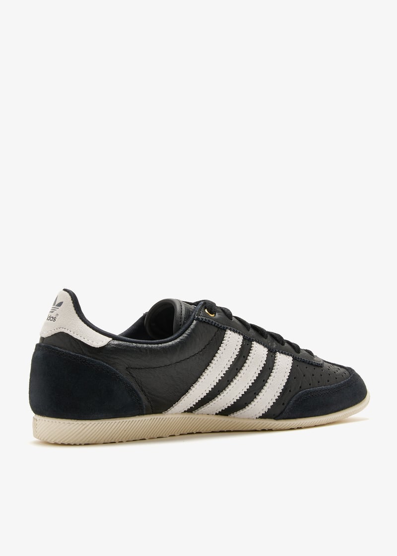 ◆adidas◆ japan black IH5490 s-l400.jpg