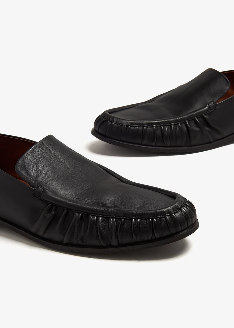 【関税込み】Marsell ブラック Mocassino スリッポン Marsèll: ブラック Mocassino スリッポン | SSENSE 日本