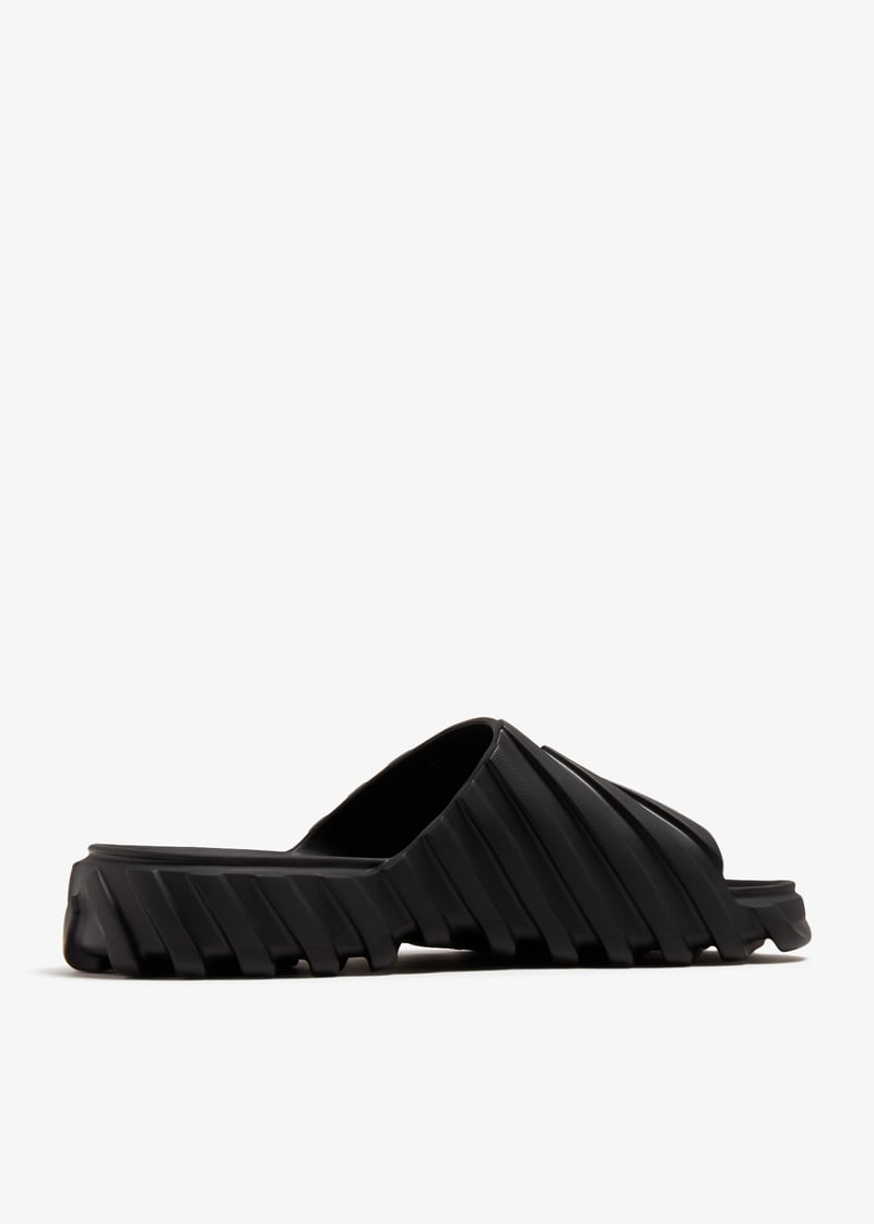 omic018s24mat001-1010_4.jpg?ts=20240111032018