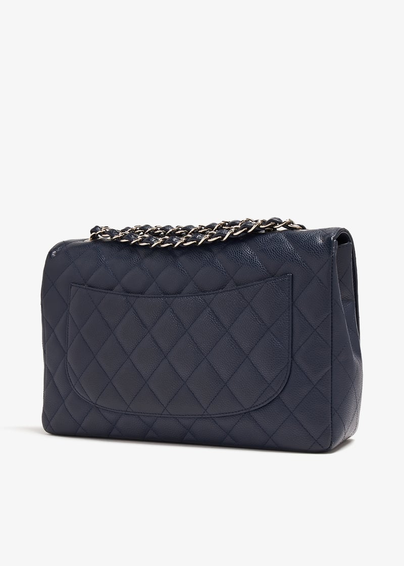 cChanel Pre-Loved Medium Flap bag for Women - Navy in Qatar