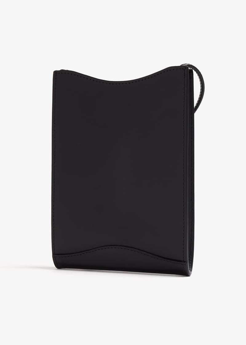 A.P.C. Jamie neck pouch for Men - Black in Kuwait | Level Shoes
