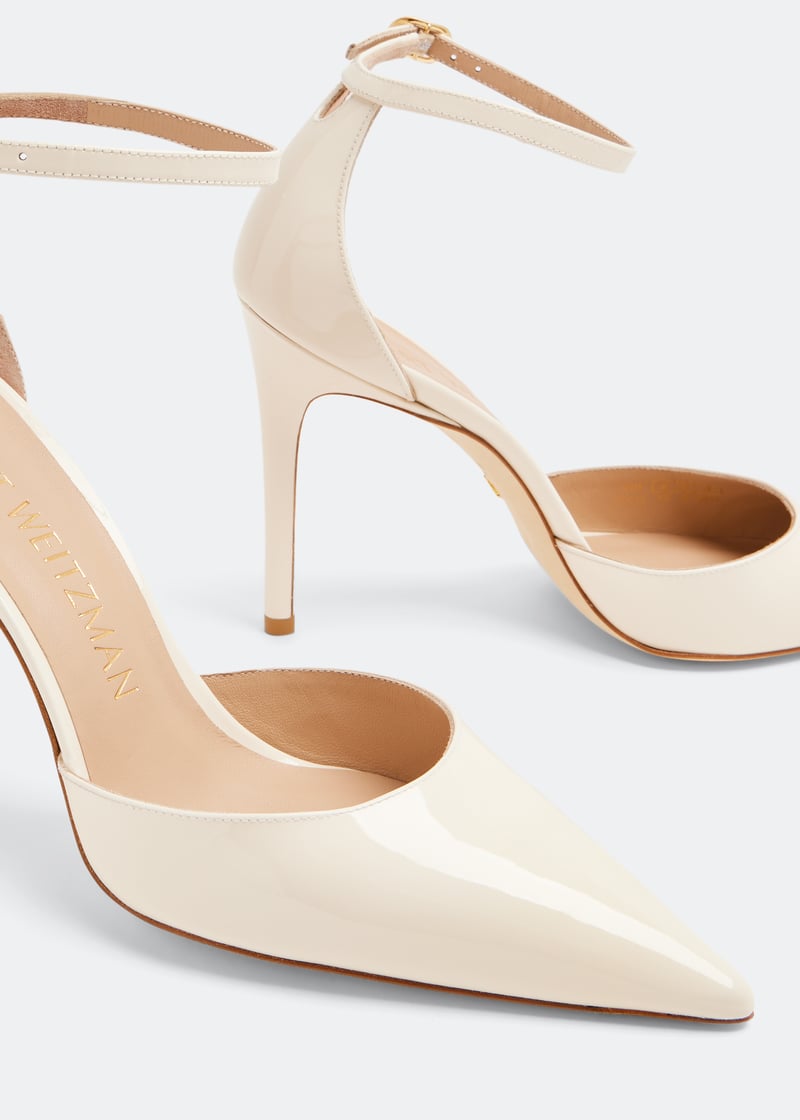 STUART WEITZMAN ロコ刺繍レスアッフスニカ 【関税込】 STUART WEITZMAN ロコ刺繍レスアッフスニカ 【関税込】 (Stuart