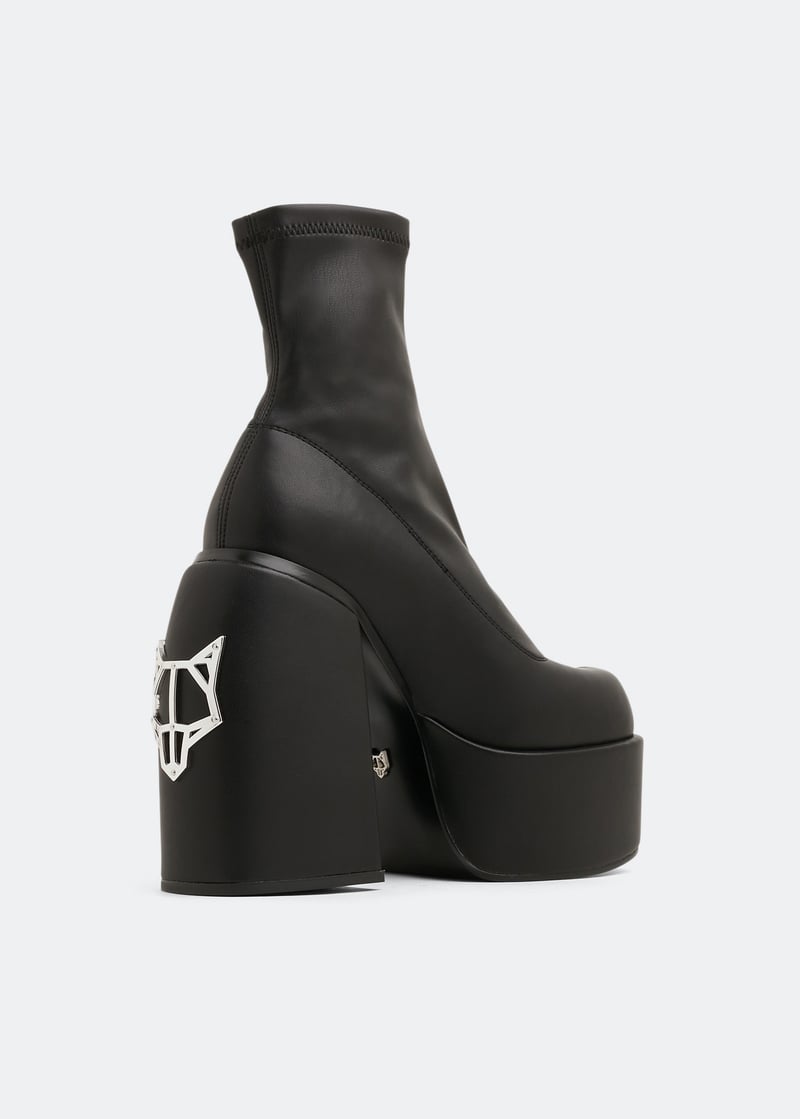 Naked Wolfe Sugar stretch boots for Women - Black in UAE