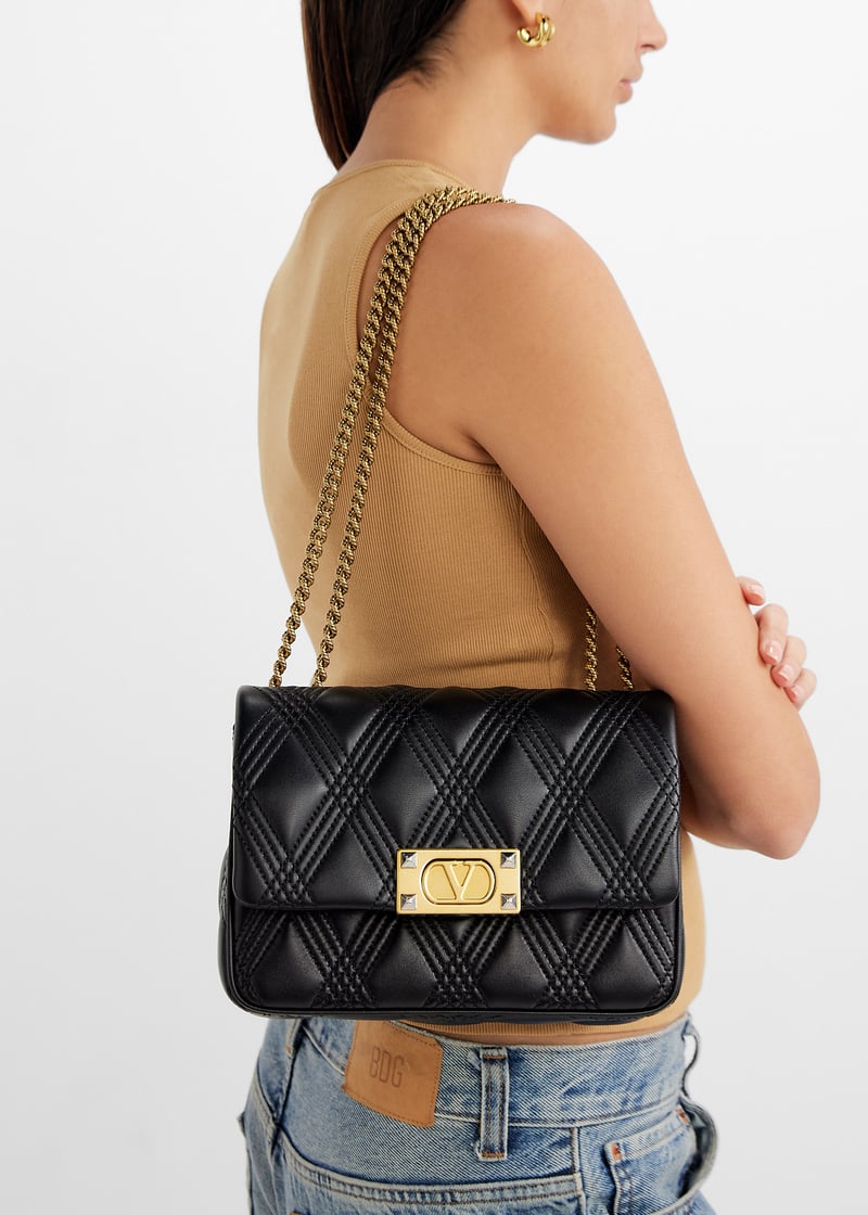 ショルダーバッグ・ポシェット VALENTINO Valentino Garavani 'Quiltie 67'mini shoulder bag Valentino Garavani Quiltie 67 Medium Shoulder Bag In Quilted