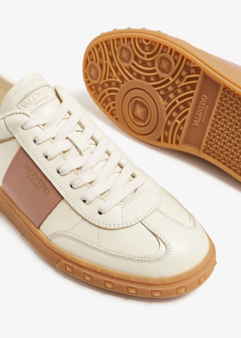 【関税込み】VALENTINO GARAVANI 'UPVILLAGE' SNEAKERS Valentino Garavani Leather Upvillage Sneakers | Harrods HK