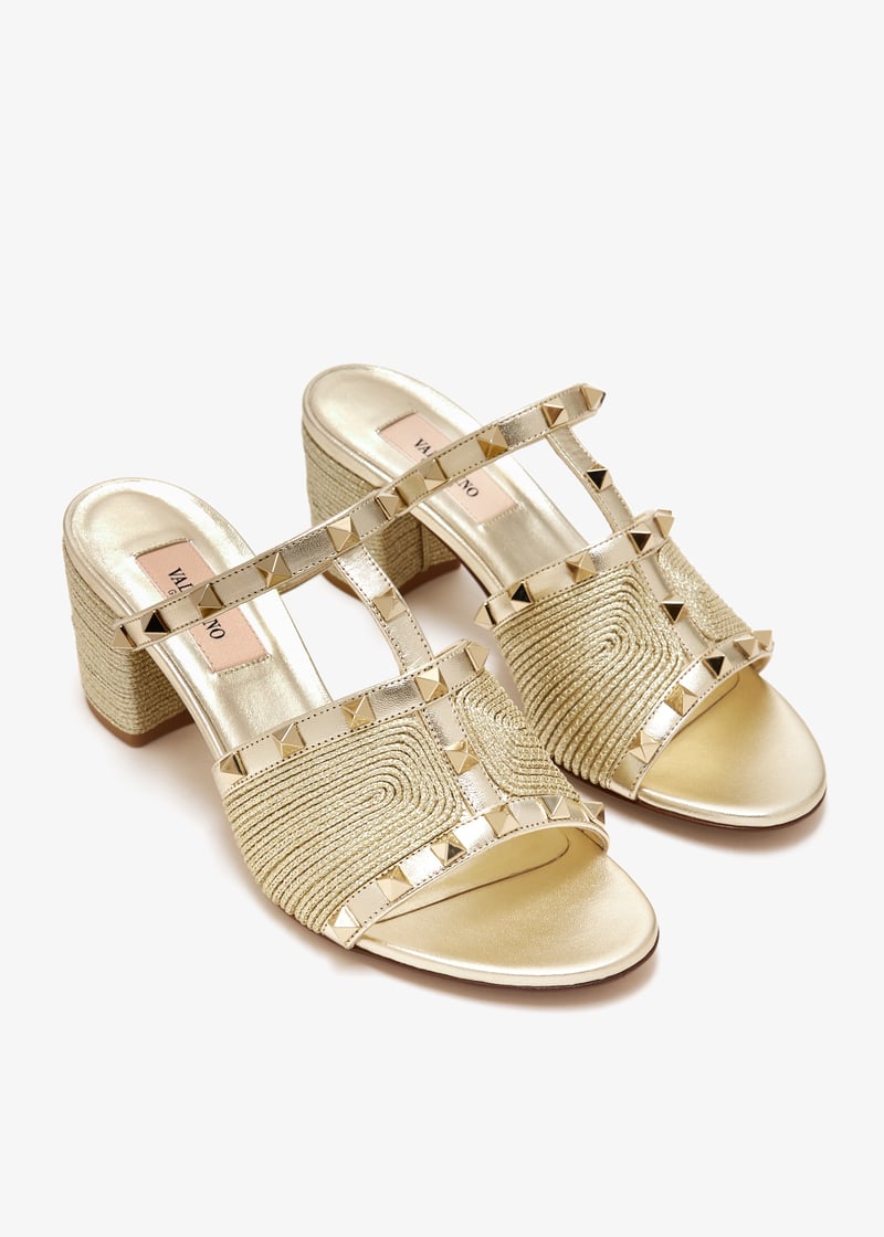 Valentino Garavani Rockstud sandals for Women - Gold in