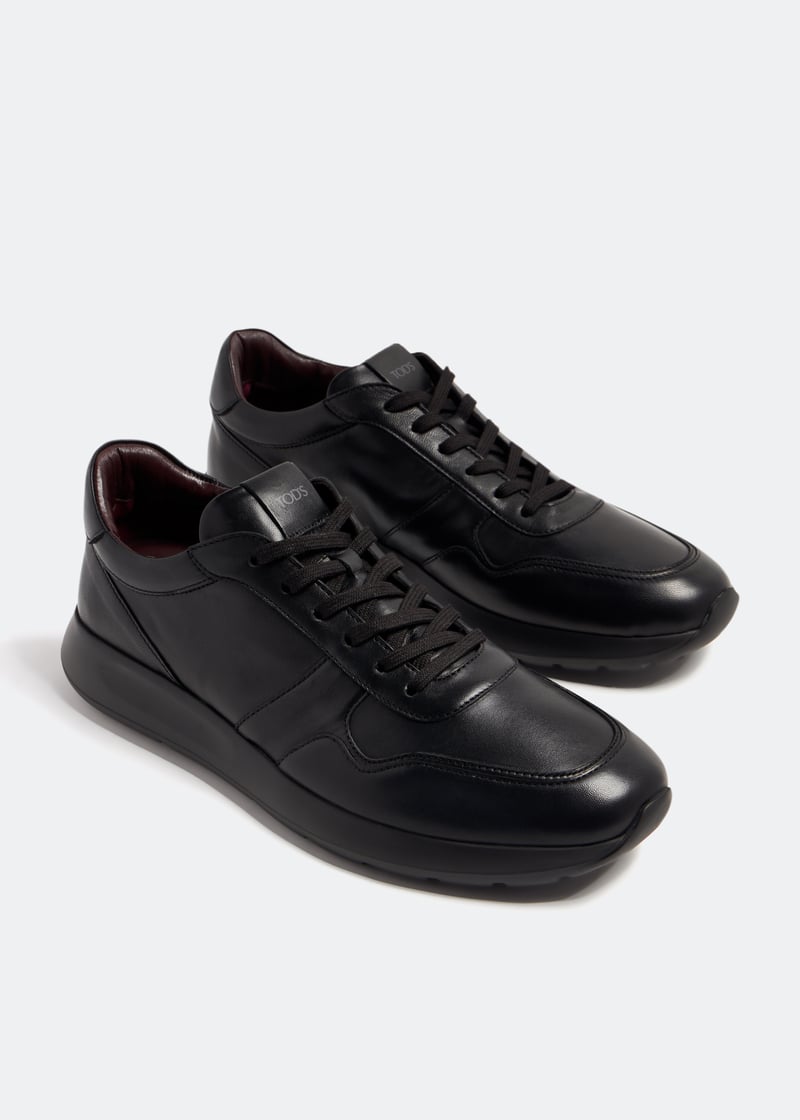 Tod's Leather sneakers for Men - Black in UAE | Level Shoes