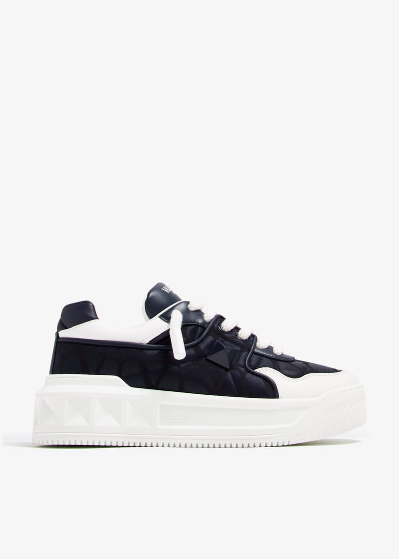 Valentino Garavani One Stud XL sneakers for Men - Blue in