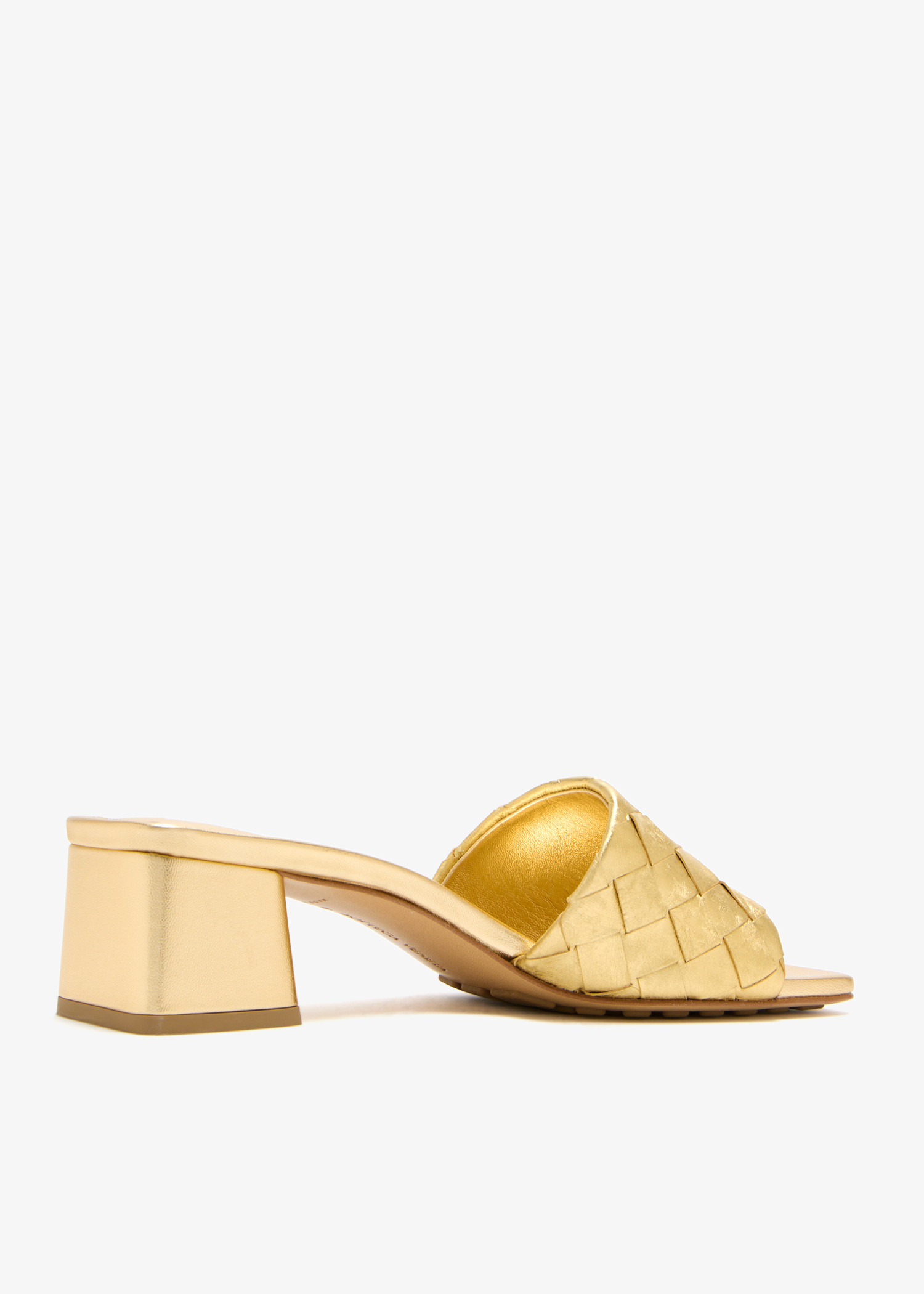 Shop Bottega Veneta Shoes, Bags and Accessories for Women in UAE